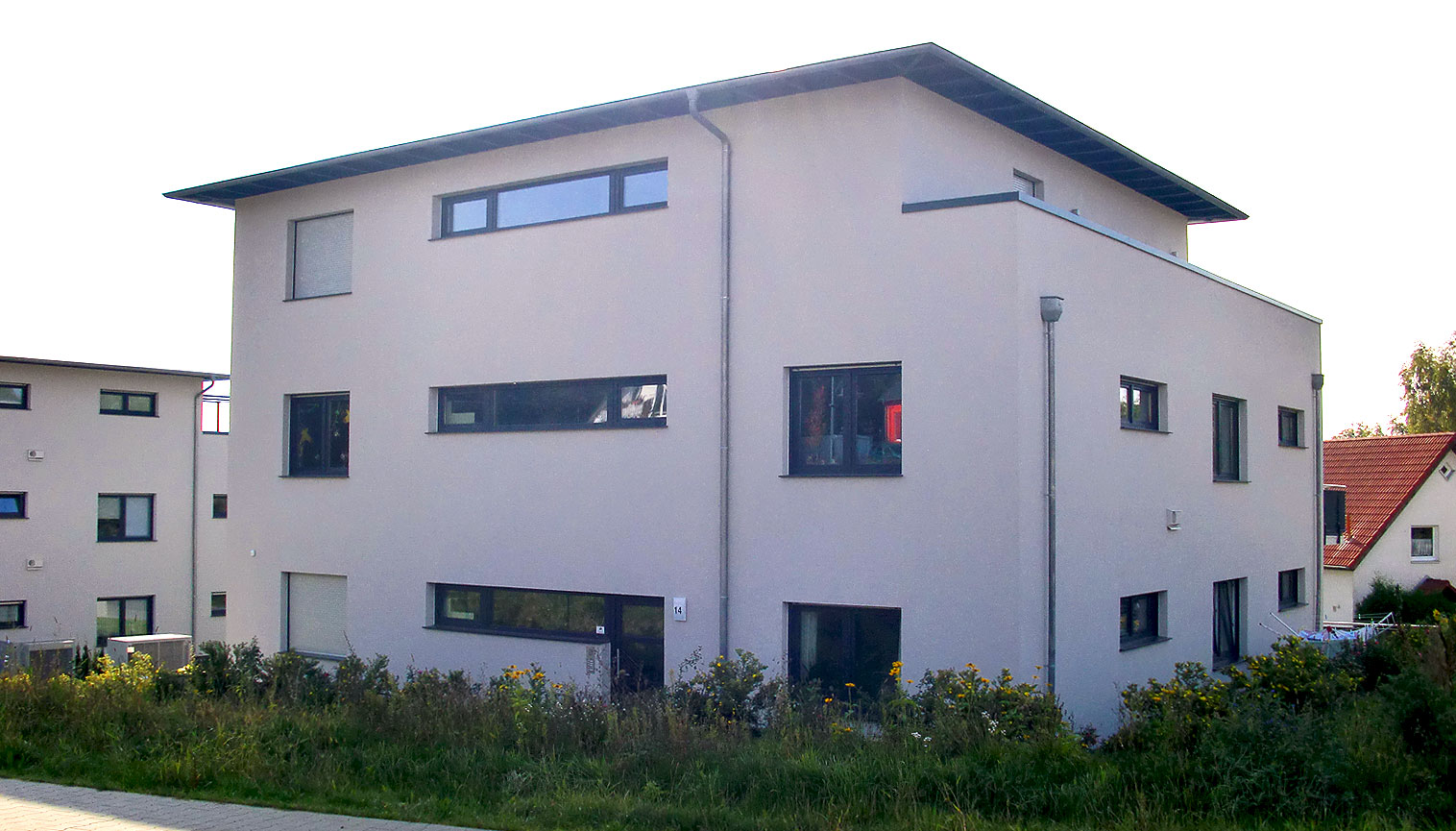 EWA-Wohnhaus-Apartment-Hausbau-Berlin-Brandenburg-Potsdam-Vorderansicht EWA-Wohnhaus Apartment Hausbau Berlin Brandenburg Potsdam Vorderansicht